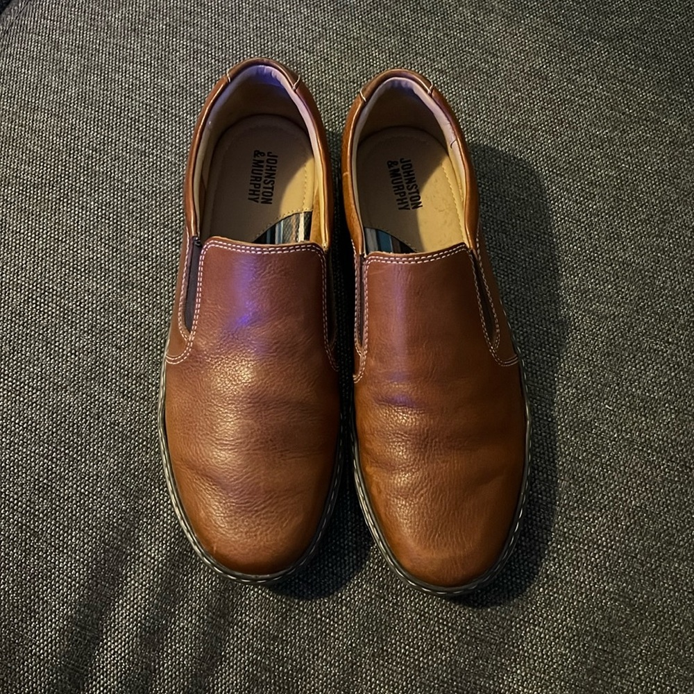 Johnston & Murphy Boys Slip-On